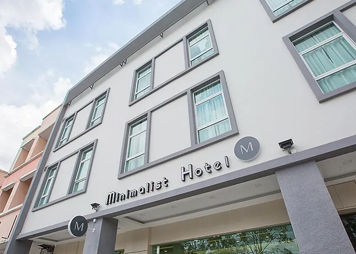 Minimalist Hotel