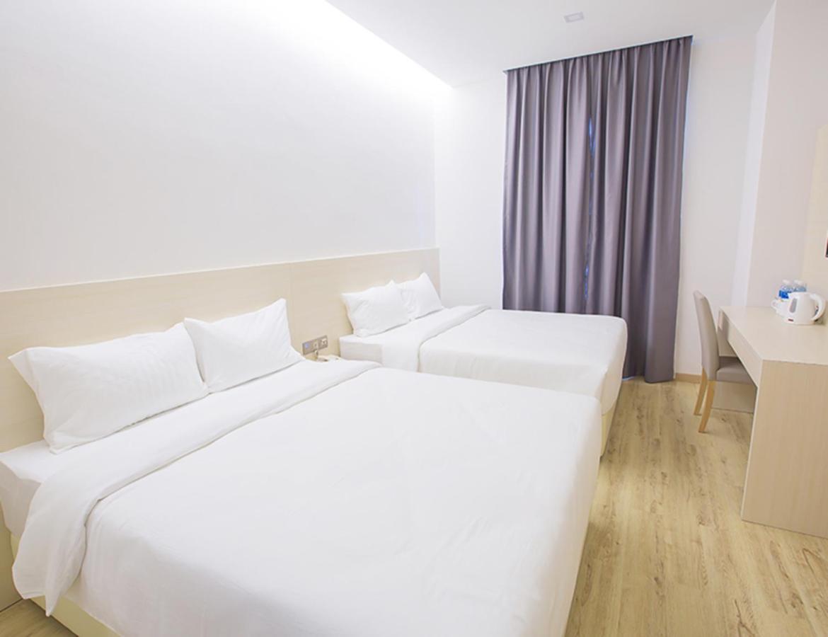 Minimalist Hotel 3*